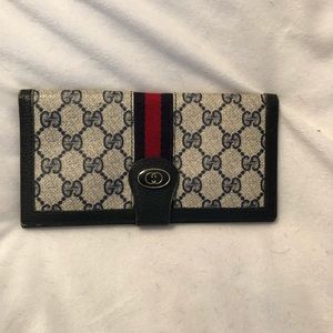 Authentic Gucci Wallet